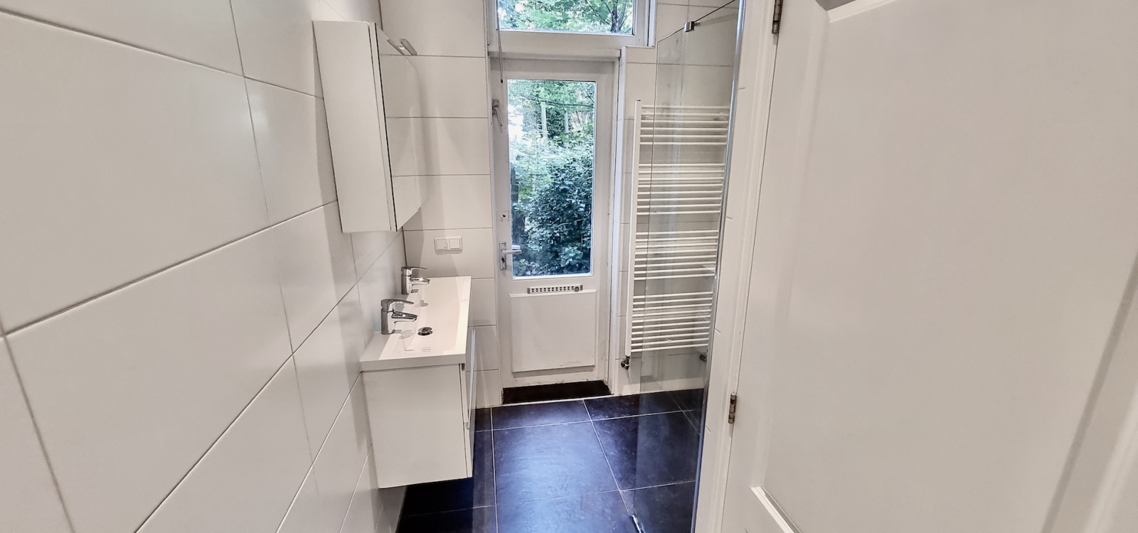 Nicolaas Beetsstraat,Netherlands 1053RM,1 Bedroom Bedrooms,1 BathroomBathrooms,Apartment,Nicolaas Beetsstraat,1454