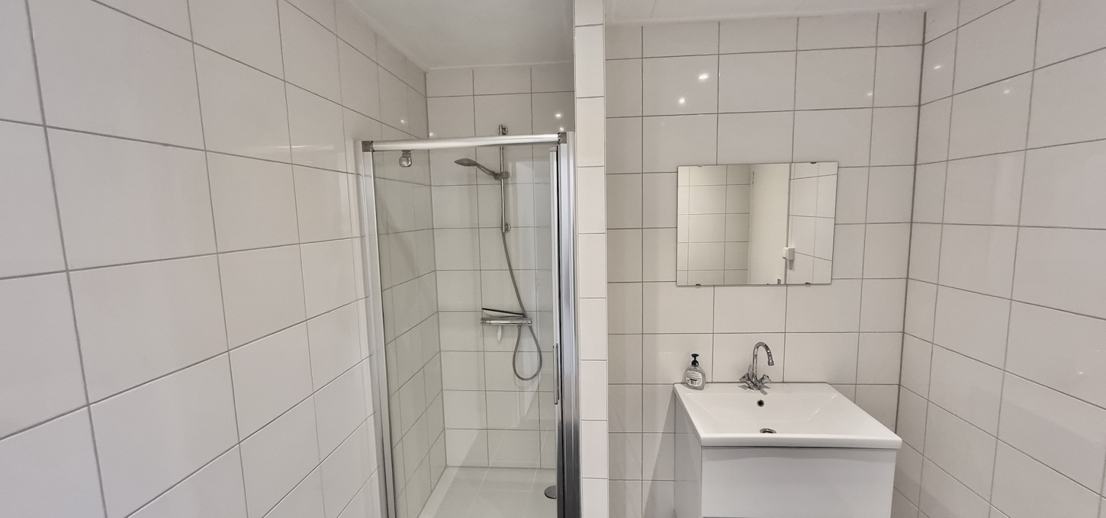 Plantijnstraat,Netherlands 2321JJ,2 Bedrooms Bedrooms,1 BathroomBathrooms,Apartment,Cronenstein,Plantijnstraat,11,1458