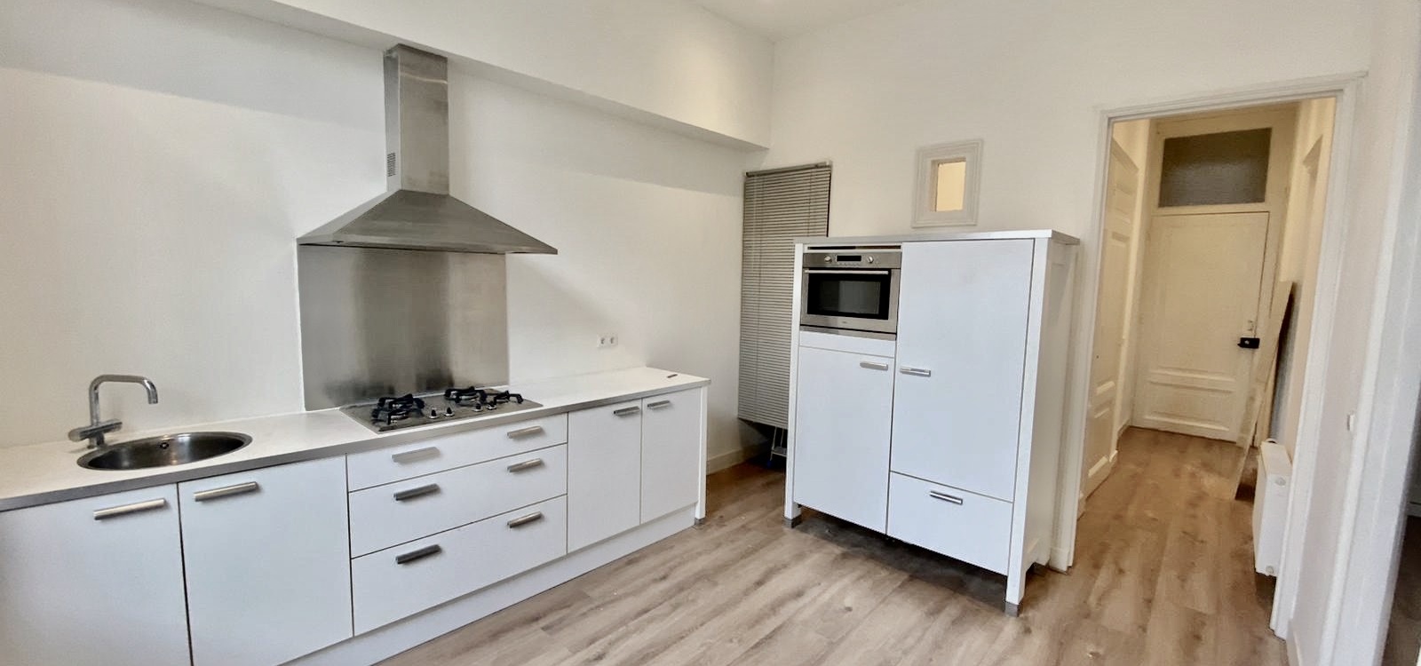 Kanaalweg,Netherlands 2584CM,1 Bedroom Bedrooms,1 BathroomBathrooms,Apartment,Kanaalweg,1,1470