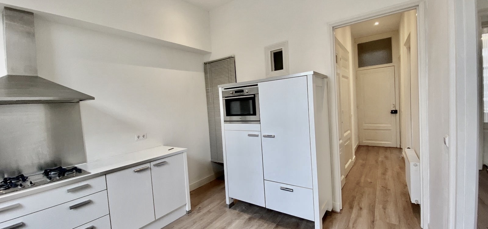 Kanaalweg,Netherlands 2584CM,1 Bedroom Bedrooms,1 BathroomBathrooms,Apartment,Kanaalweg,1,1470