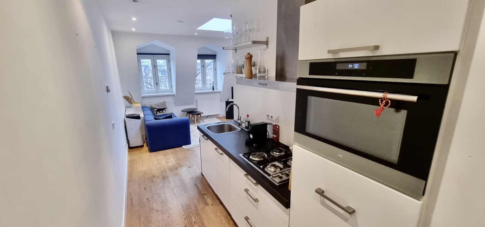 Albert Cuypstraat,Netherlands 1072CL,1 Bedroom Bedrooms,1 BathroomBathrooms,Apartment,Albert Cuypstraat,5,1478