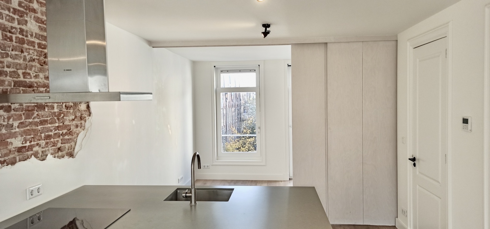 Eerste van de Helsstraat,Netherlands 1072NX,1 Bedroom Bedrooms,1 BathroomBathrooms,Apartment,Eerste van de Helsstraat,2,1484