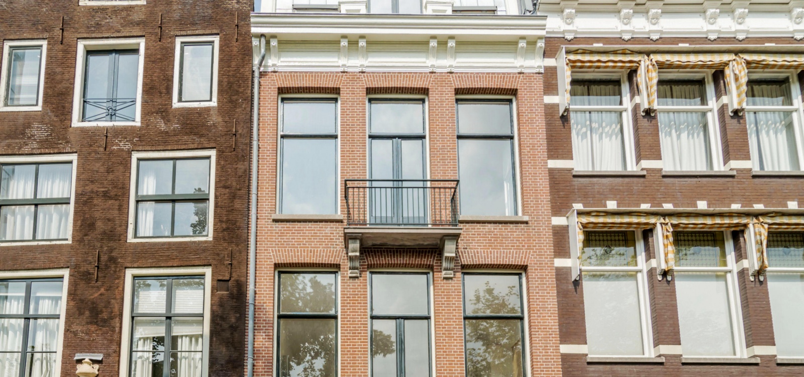 Keizersgracht,Netherlands 1017DP,2 Bedrooms Bedrooms,1 BathroomBathrooms,Apartment,Keizersgracht,2,1503