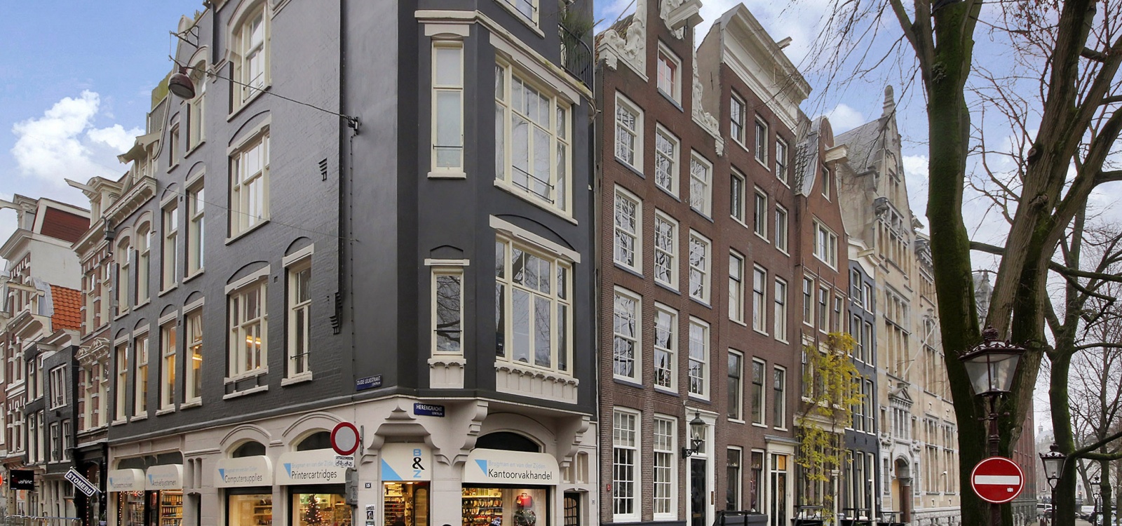 Herengracht,Netherlands 1016BE,1 Bedroom Bedrooms,1 BathroomBathrooms,Apartment,Herengracht,2,1508
