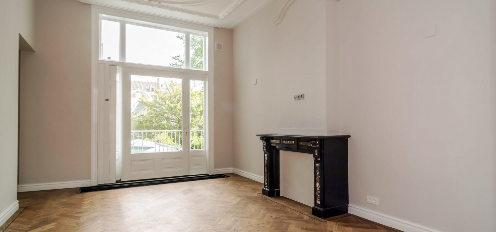 Keizersgracht,Netherlands 1017DP,1 Bedroom Bedrooms,1 BathroomBathrooms,Apartment,Keizersgracht,1,1510